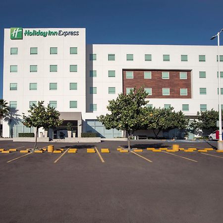 Holiday Inn Express Guadalajara Iteso, an IHG Hotel Zapopan Bagian luar foto