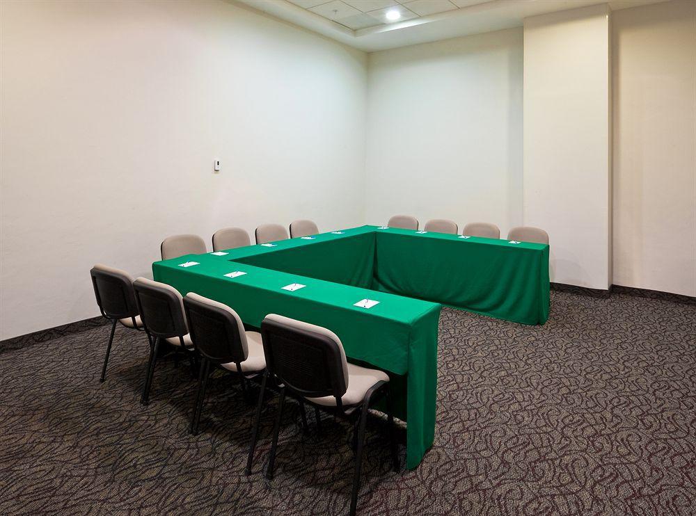 Holiday Inn Express Guadalajara Iteso, an IHG Hotel Zapopan Fasilitas foto
