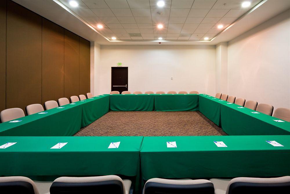 Holiday Inn Express Guadalajara Iteso, an IHG Hotel Zapopan Fasilitas foto