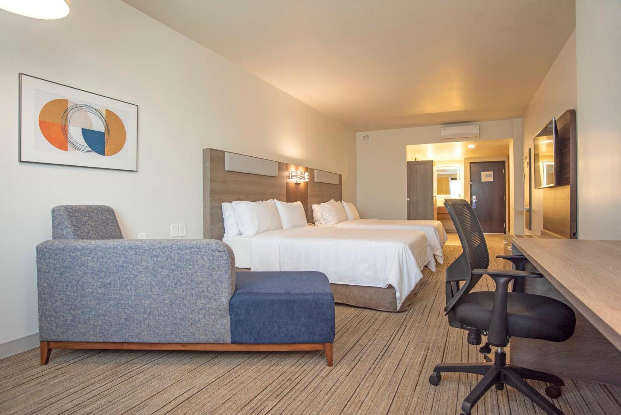 Holiday Inn Express Guadalajara Iteso, an IHG Hotel Zapopan Bagian luar foto